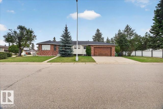 Edmonton Home for Sale: Single Family Listing in Weinlos