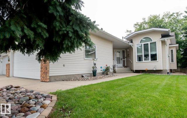10860 25 Avenue Nw, Edmonton