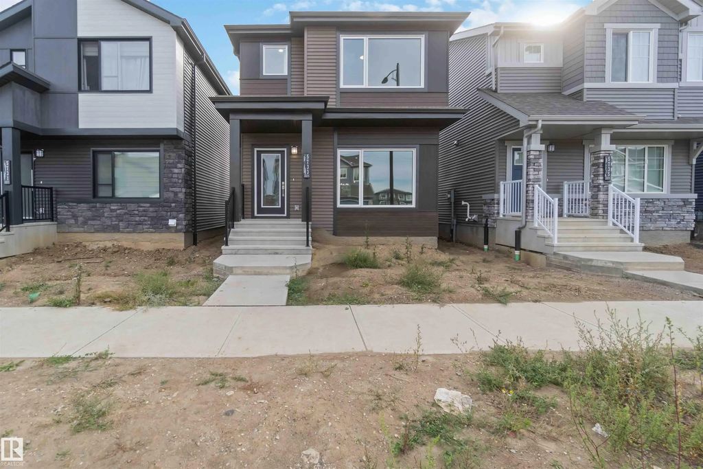 5733 Hawthorn Common, Edmonton