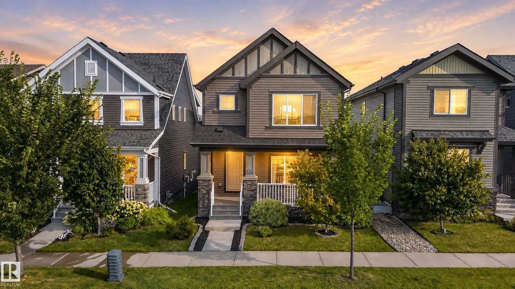 325 Hawks Ridge Boulevard, Edmonton