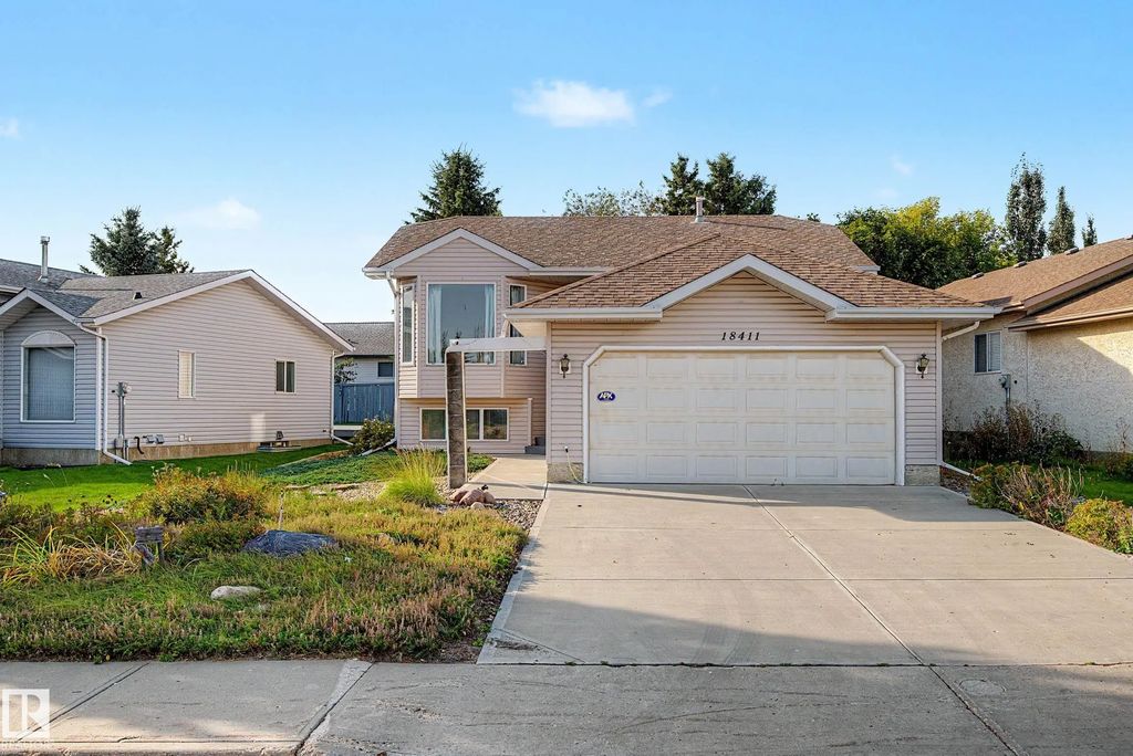 18411 77 Avenue, Edmonton