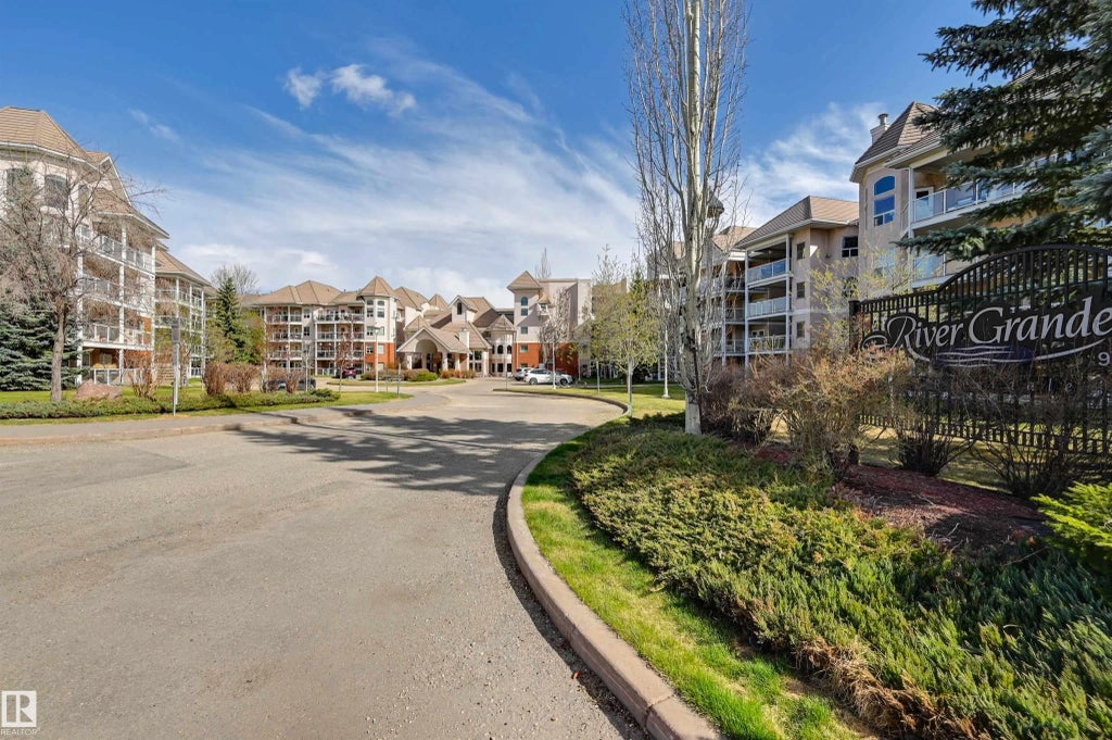 336 9008 99 Avenue, Edmonton