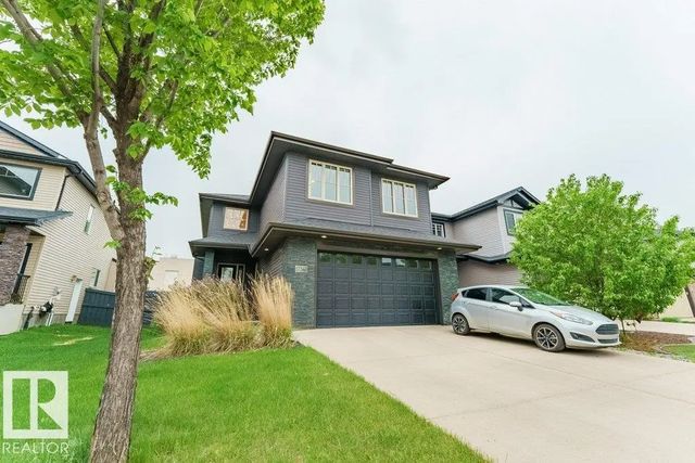 17347 11 Avenue Sw, Edmonton