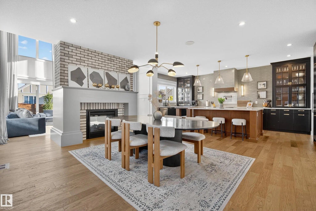 7 Jubilation Drive, St. Albert