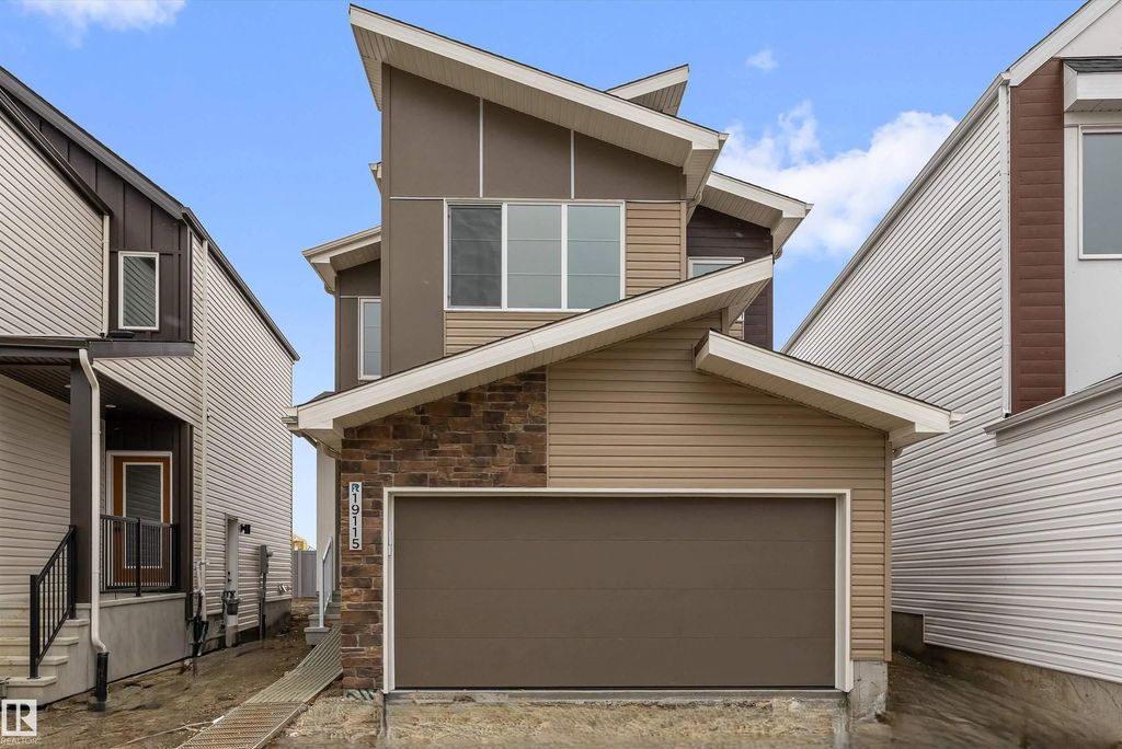 19115 20 Avenue, Edmonton