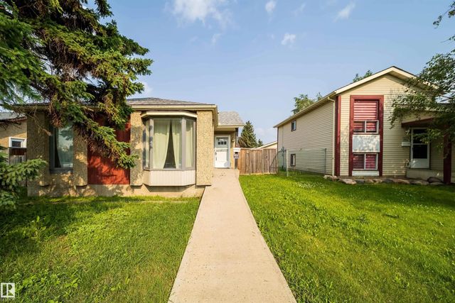1719 37 Street Nw, Edmonton