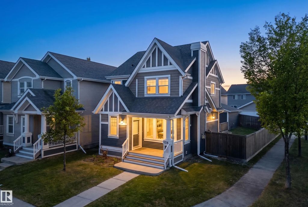 1104 74 Street, Edmonton