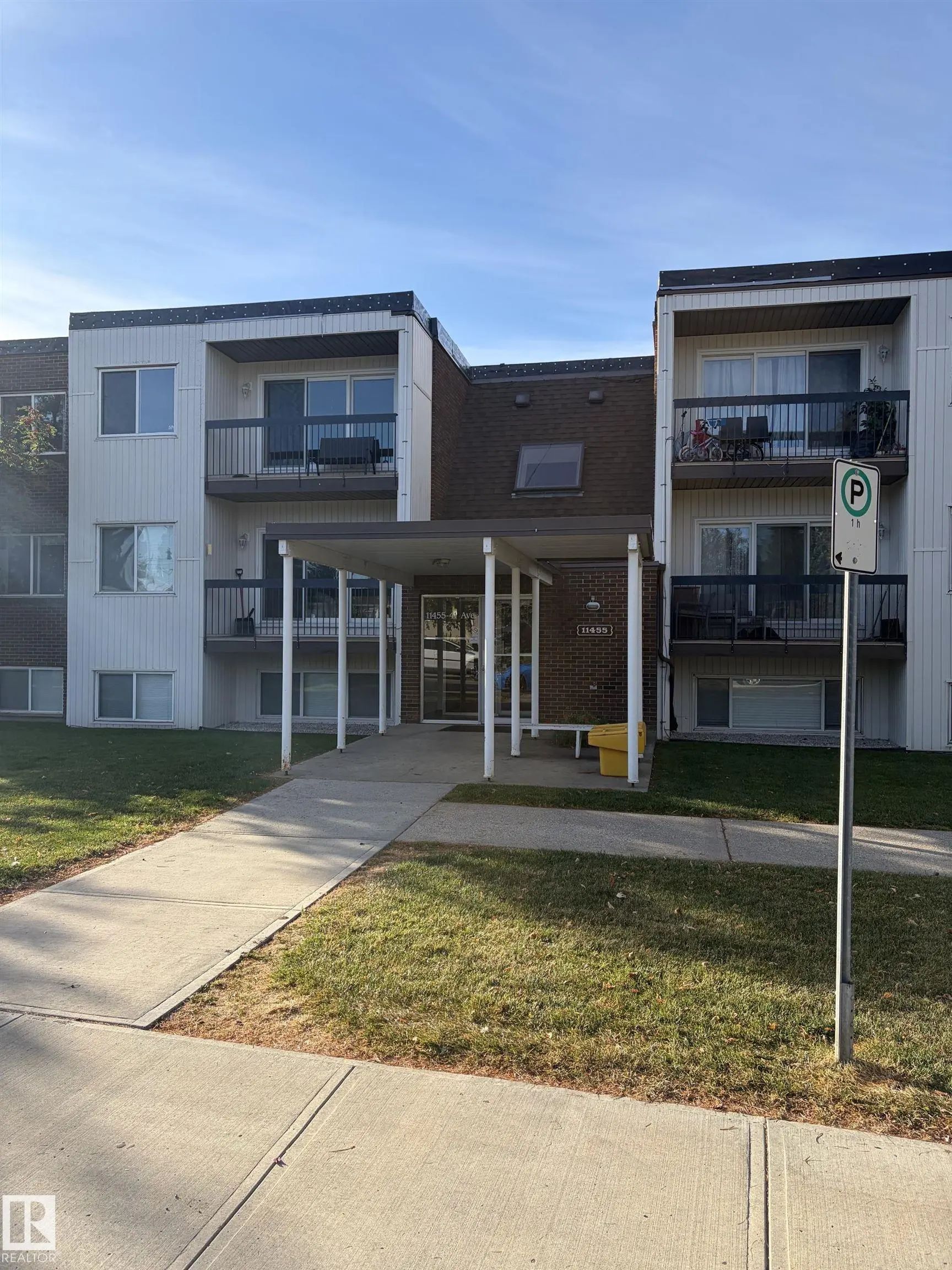 Edmonton Home for Sale: Condo / Townhouse Listing in Royal Gardens (Edmonton)