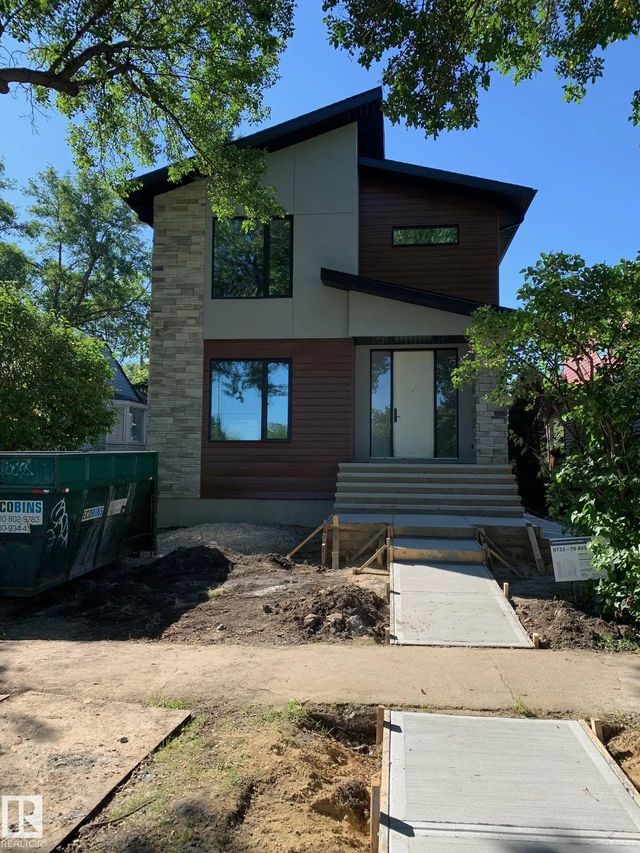 9733 79 Avenue Nw, Edmonton