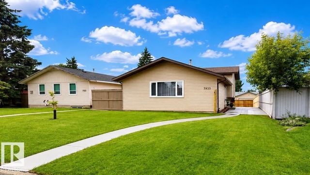 7935 22 Avenue Nw, Edmonton