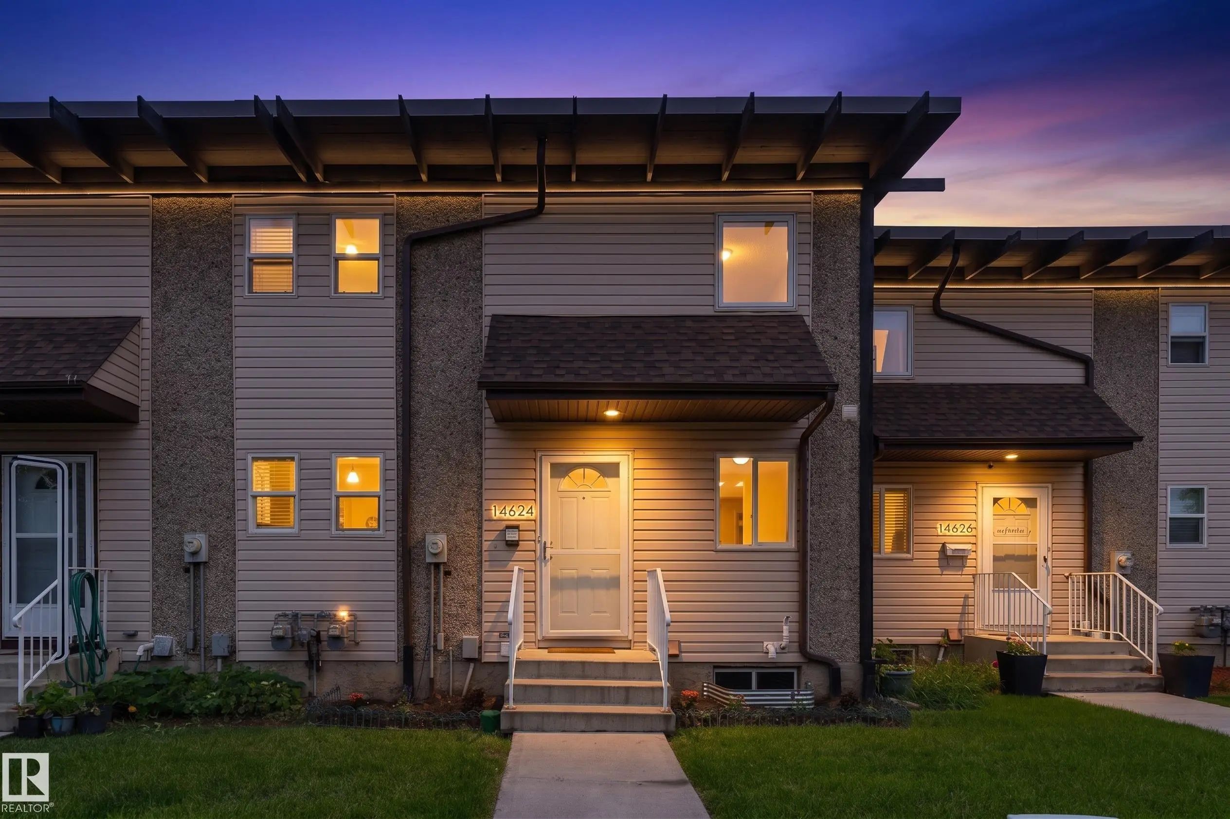 Home for Sale Located at 14624 121 Street Northwest, Edmonton, AB