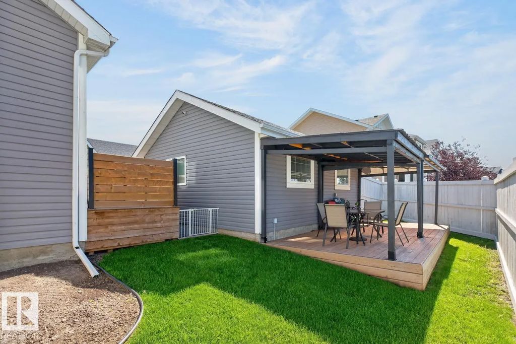 424 Simmonds Way, Leduc