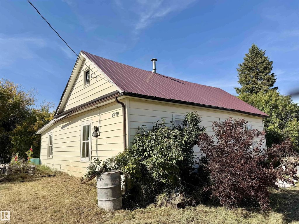 4910 50 Avenue, Spedden