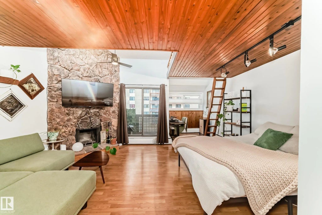 301 10148 118 Street, Edmonton