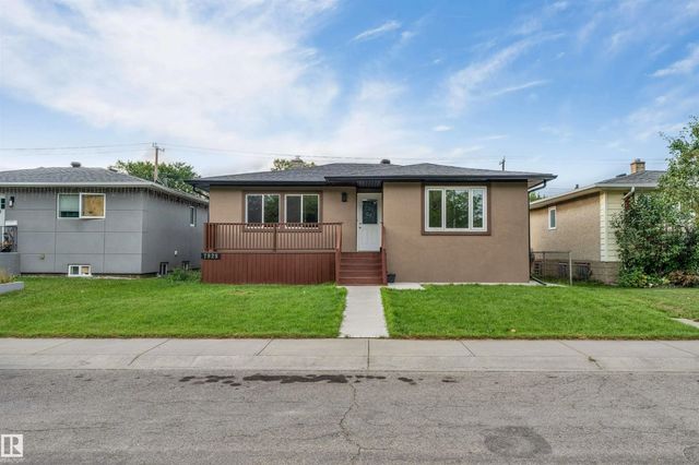 7928 82 Avenue Nw, Edmonton