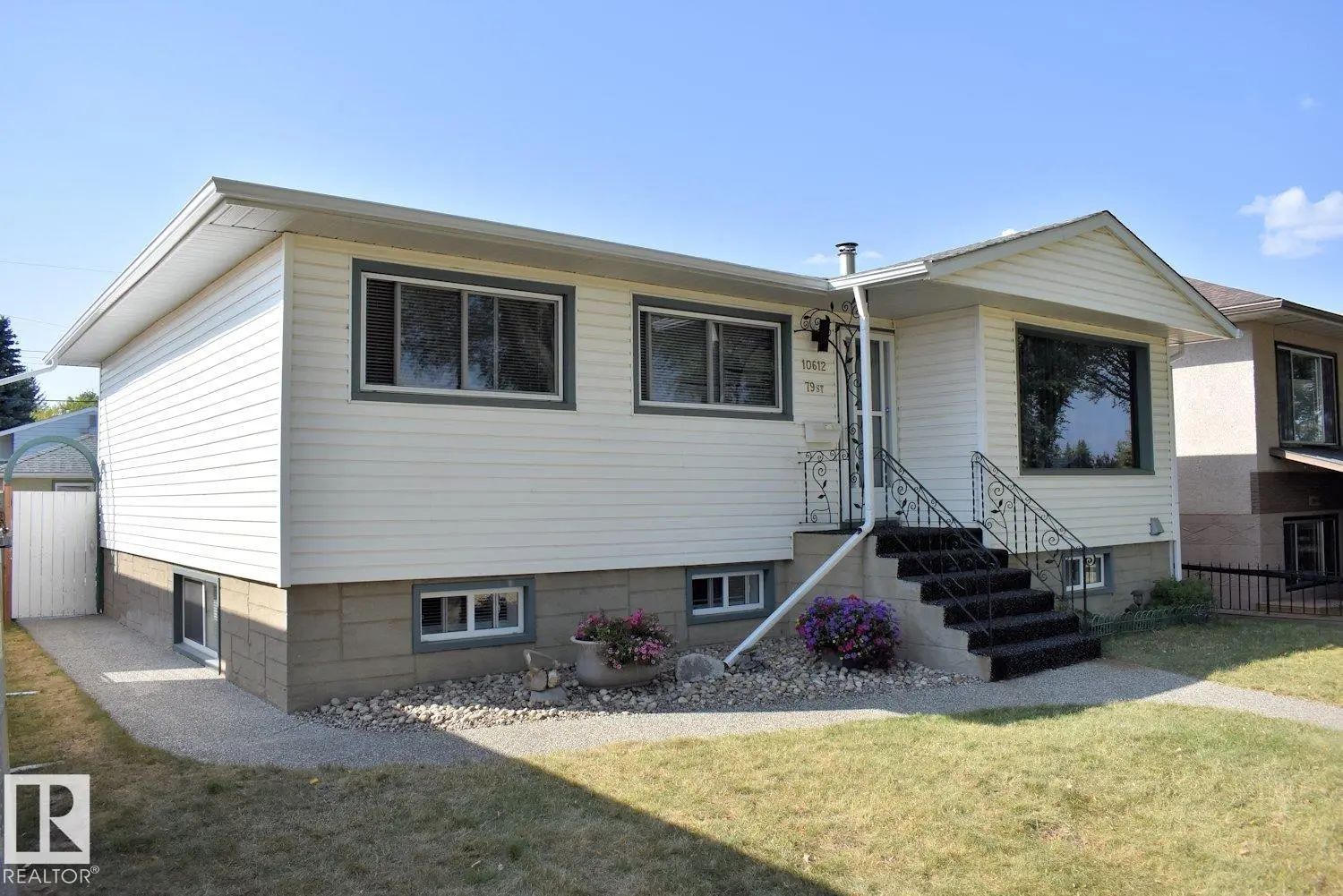 Photo of Listing #E4481951