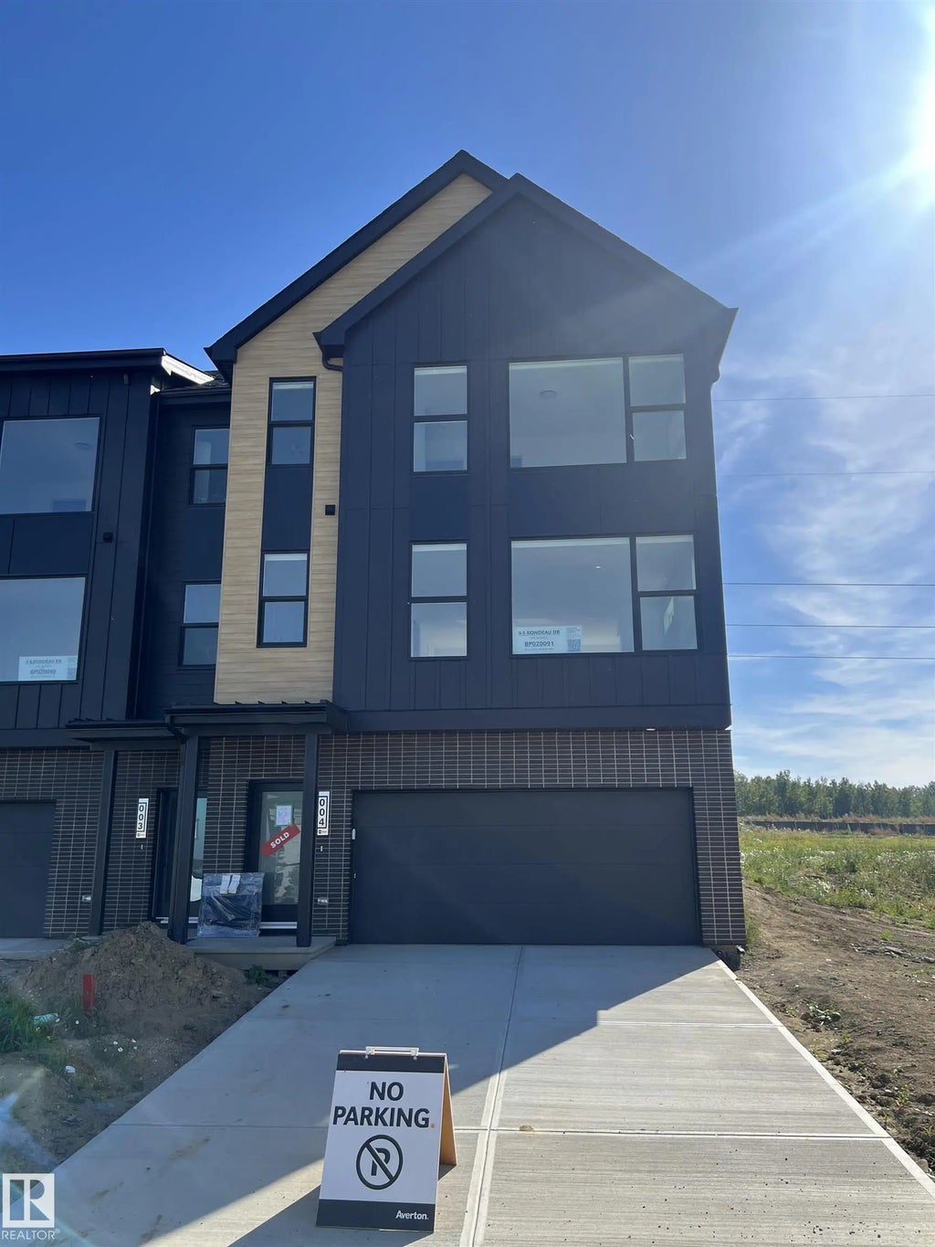 4 5 Rondeau Drive, St. Albert