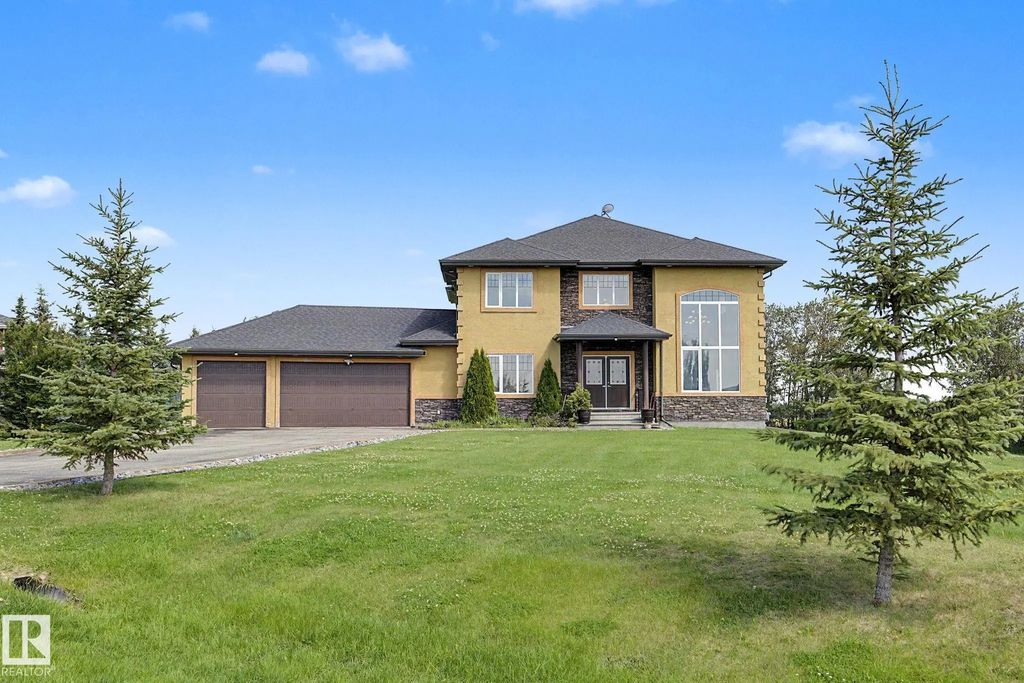 7245 2 Street, Edmonton