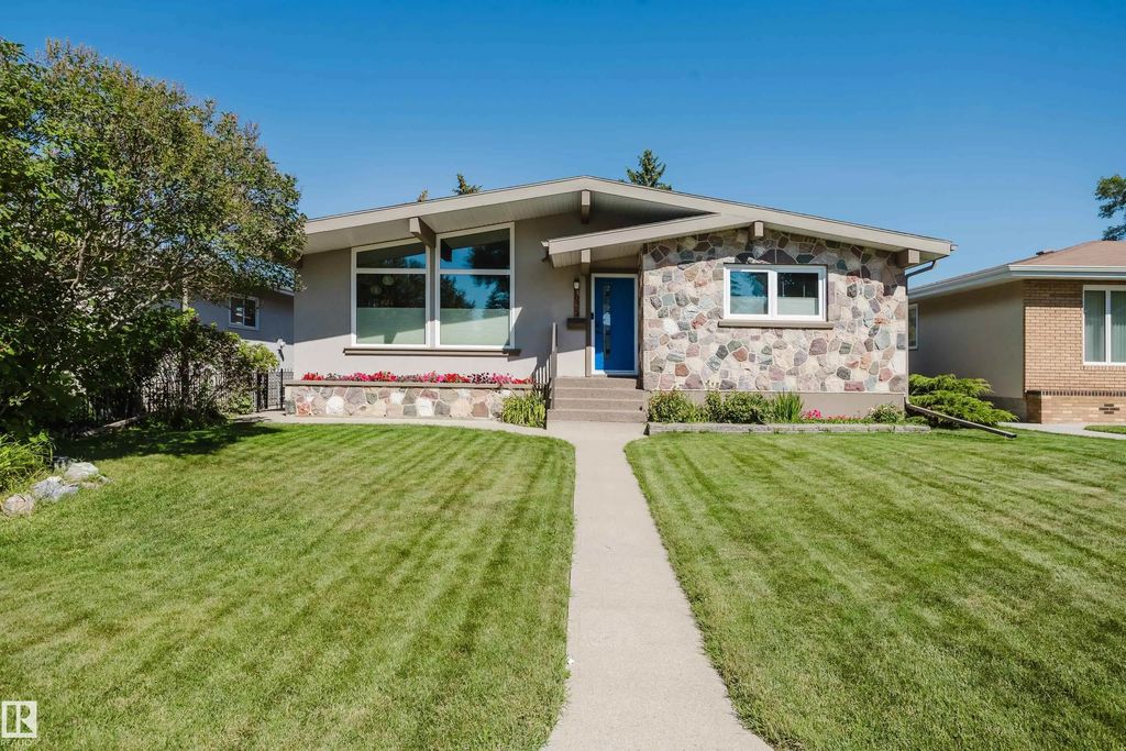 10924 35a Avenue, Edmonton