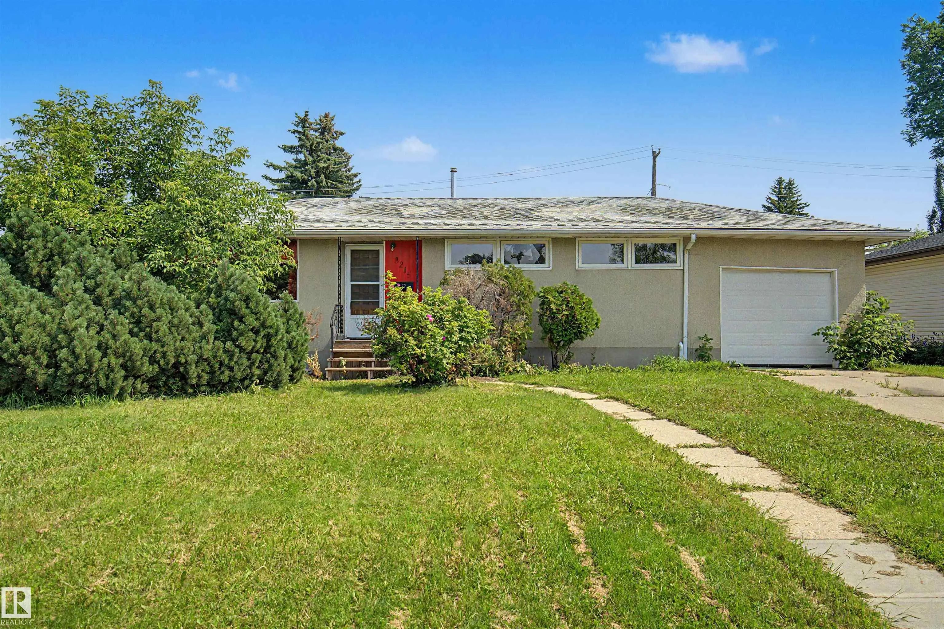 8215 149 Street, Edmonton