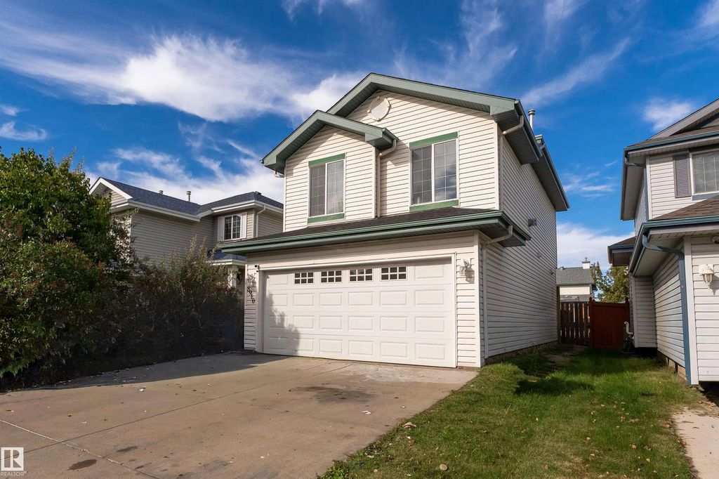 8910 7 Avenue Sw, Edmonton