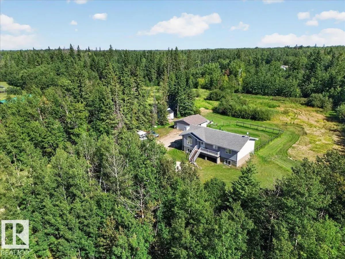 Photo for MLS®# E4495071 - home for sale at 17 23329 Sh 651, Lily Lake Estates_MSTU, Rural Sturgeon County AB