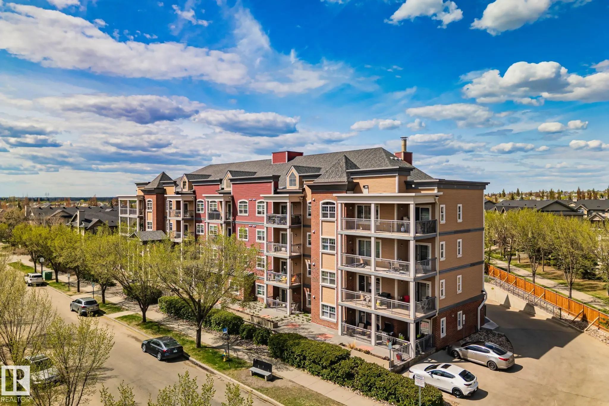 Edmonton Real Estate: Condo / Townhouse Property for Sale in Terwillegar Towne