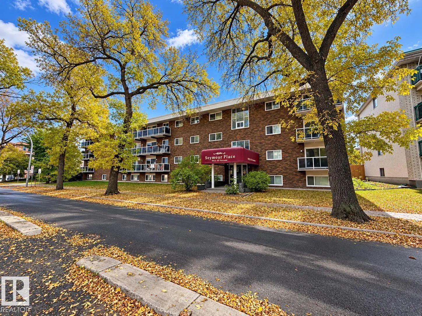 Photo for MLS®# E4512063 - home for sale at 403 9925 83 Avenue Northwest, Strathcona, Edmonton AB