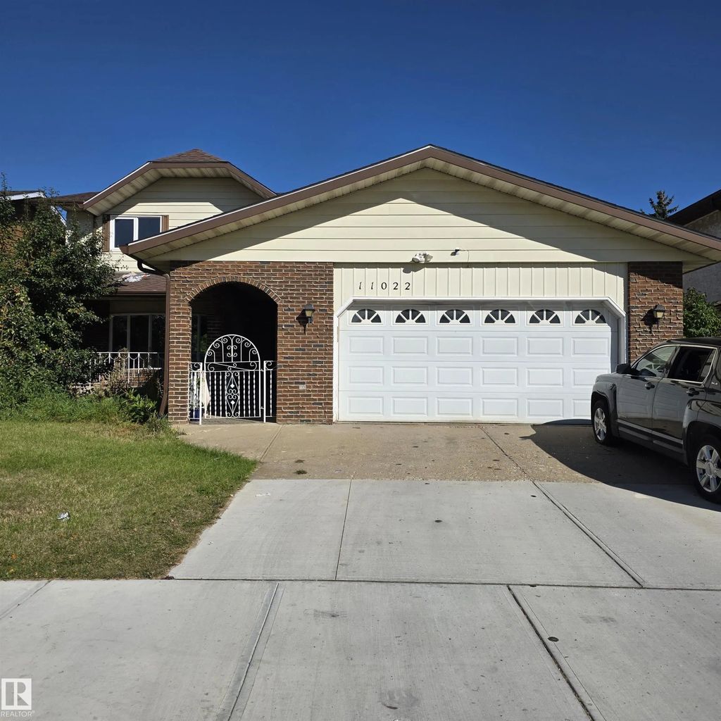 11022 158 Avenue, Edmonton