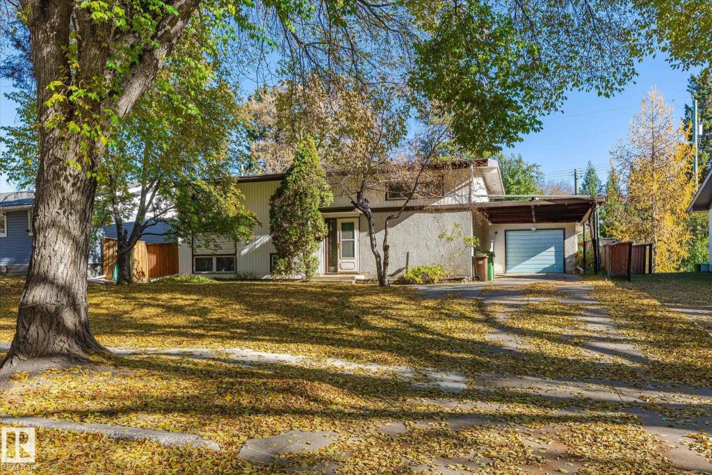 87 Grosvenor Boulevard, St. Albert