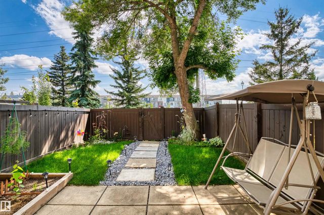 117 Tudor Lane Nw, Edmonton