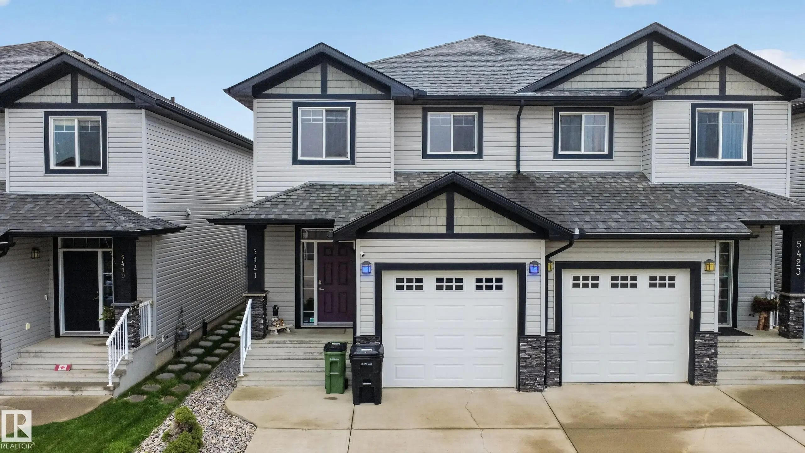 Photo for MLS®# E4507905 - home for sale at 5421 167a Avenue Northwest, McConachie Area, Edmonton AB