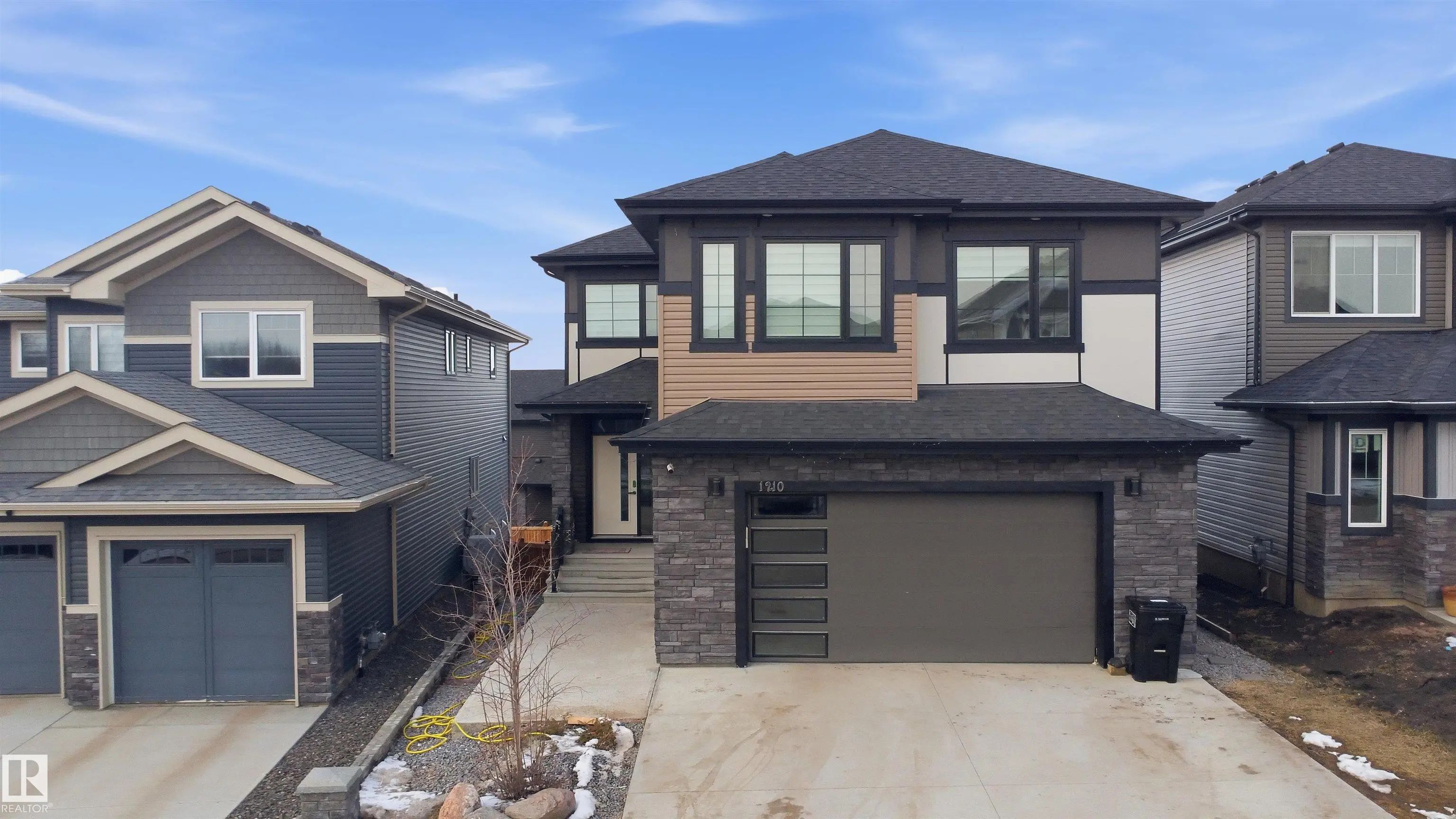 1210 Peregrine Terrace, Edmonton