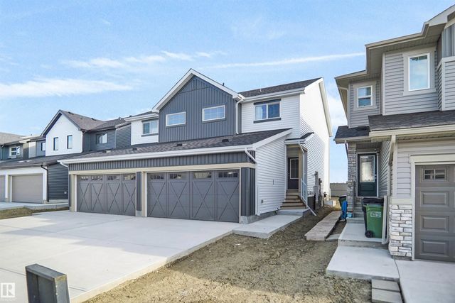 8901 Carson Way Sw, Edmonton
