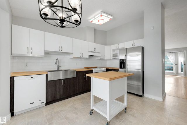 43 3311 58 Street Nw, Edmonton