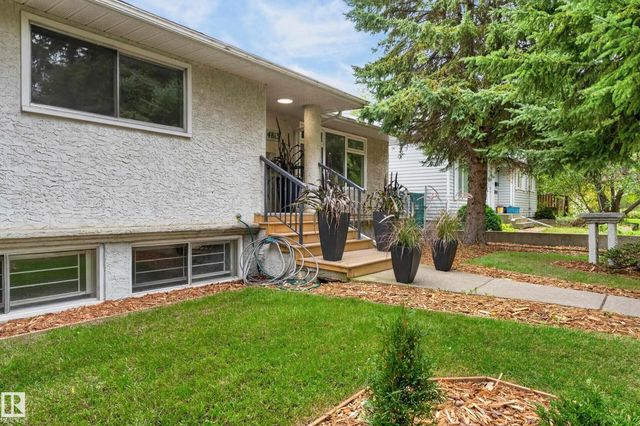 Edmonton Real Estate Listing: 4813 115 Avenue Northwest, Beverly Heights