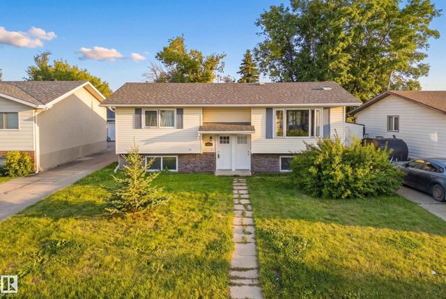 2412 80 Street Nw, Edmonton