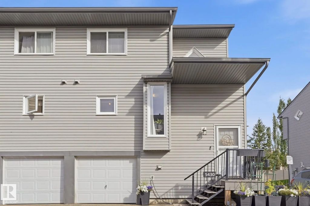 5340 38a Avenue, Edmonton