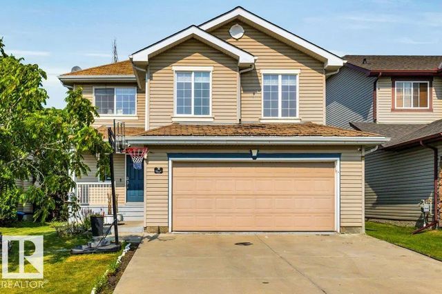 2426 34a Avenue Nw, Edmonton