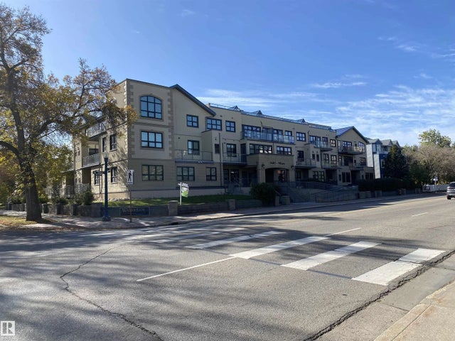 301 9603 98 Avenue Nw, Edmonton