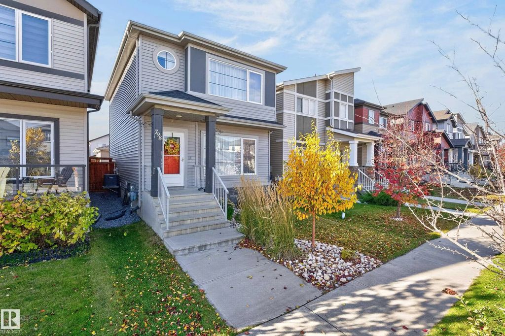 798 Berg Loop, Leduc