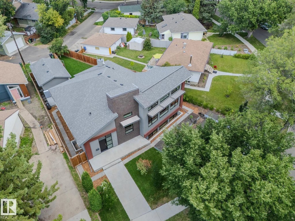 8704 92b Avenue, Edmonton