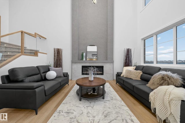 212 Crystal Creek Drive, Leduc