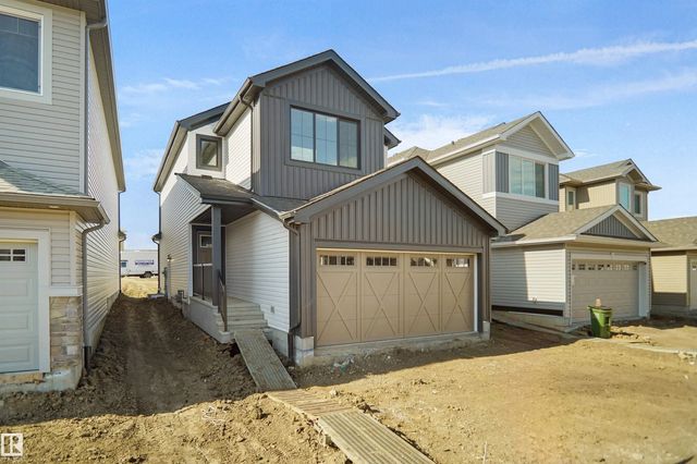 17703 7 Street Ne, Edmonton
