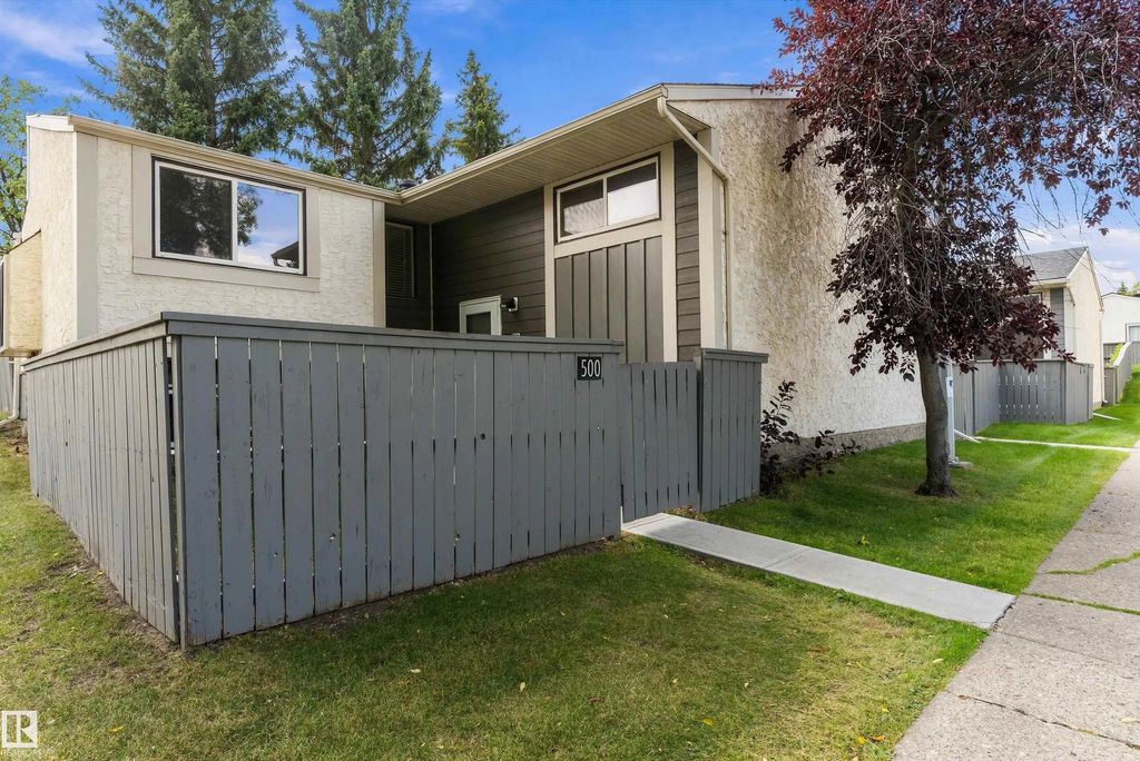 500 Willow Court, Edmonton