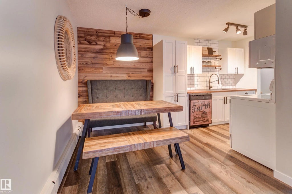 404 10420 93 Street Nw, Edmonton