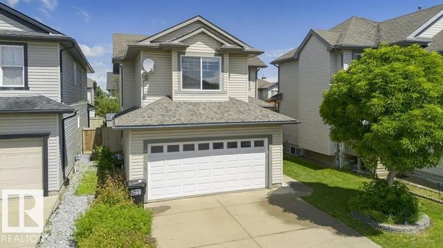 8018 3 Avenue Sw, Edmonton