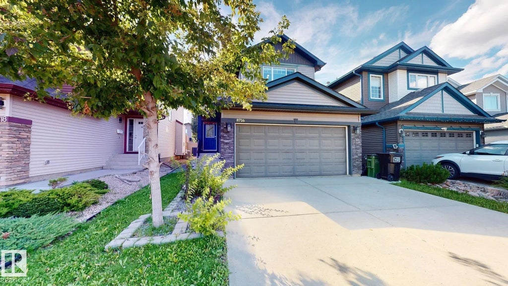 8716 Carson Way, Edmonton