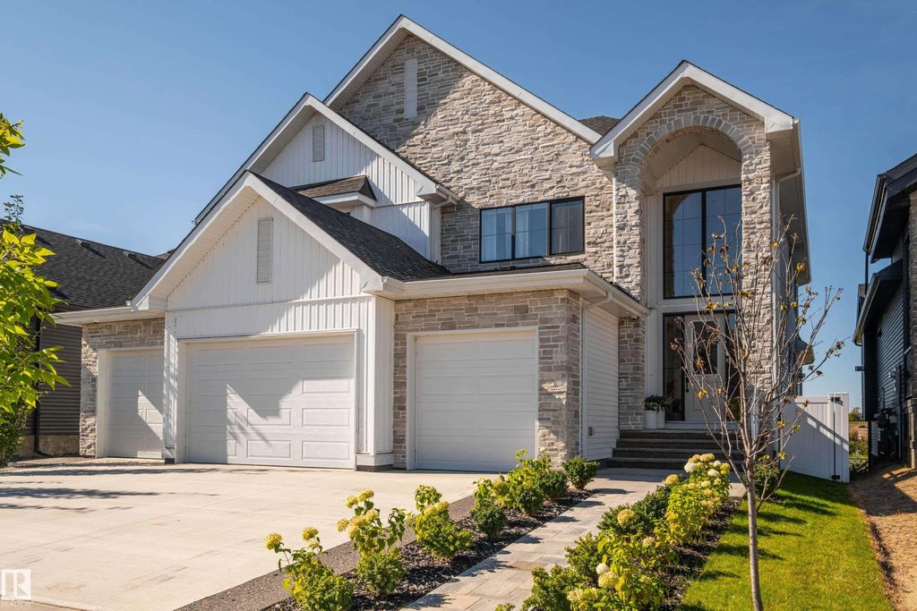 211 Deer Park Boulevard, Spruce Grove