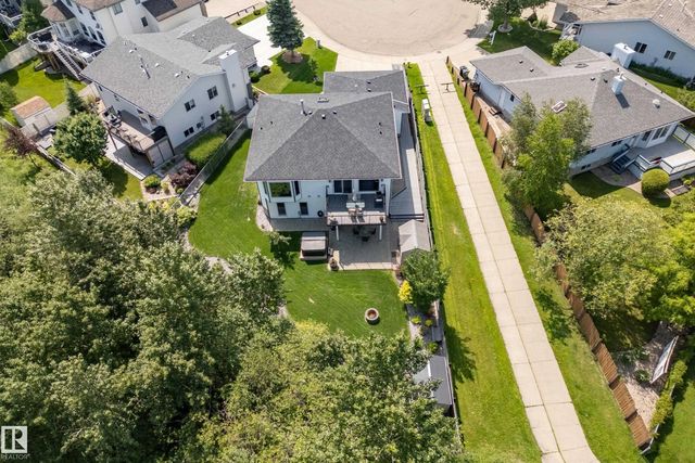75 Charlton Crescent, Sherwood Park